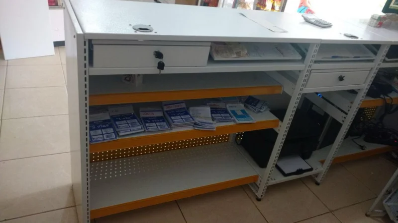 Expositor de pão francês no Paraná