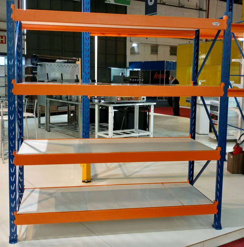 Fabricante de gôndolas no Paraná